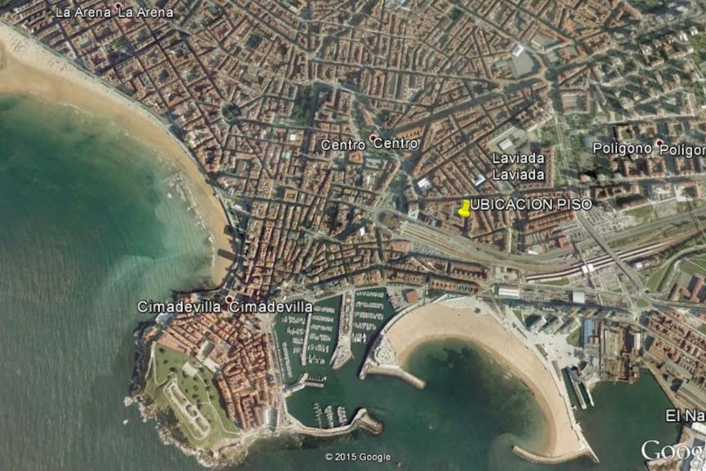 A Un Paso De La Playa, Amplio Apartamento Gijón Eksteriør bilde